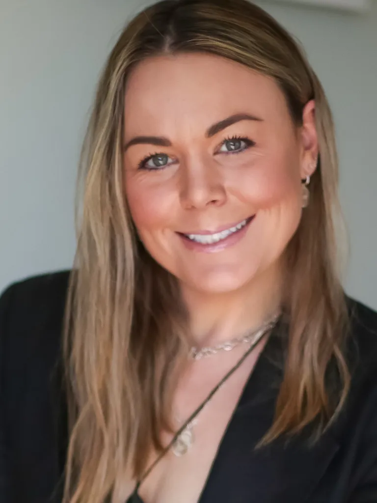 Sheena McPhail at Dazzle Family Dental, Silverdale